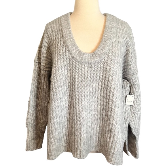 Free People NWT Blue Bell V-Neck Oversized Sweater ~ Gray ~ L - Picture 6 of 16